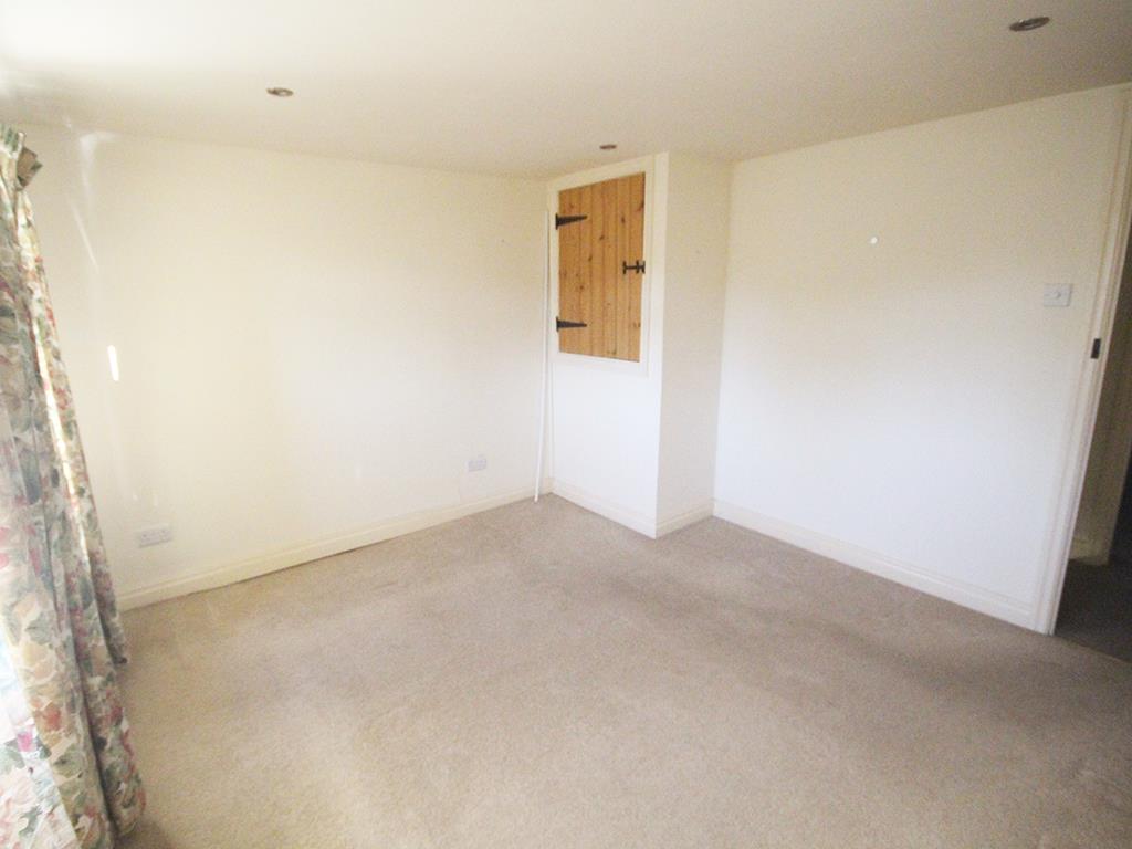 1 bedroom cottage To Let in Salterforth - IMG_9766.jpg